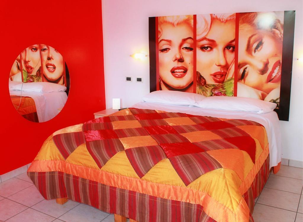 Hotel Villa Cesare B&B Alba Adriatica Room photo